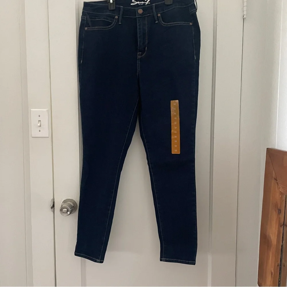 Seven7 Dark Wash Denim Jeans, NWT size 12 - Picture 2 of 5